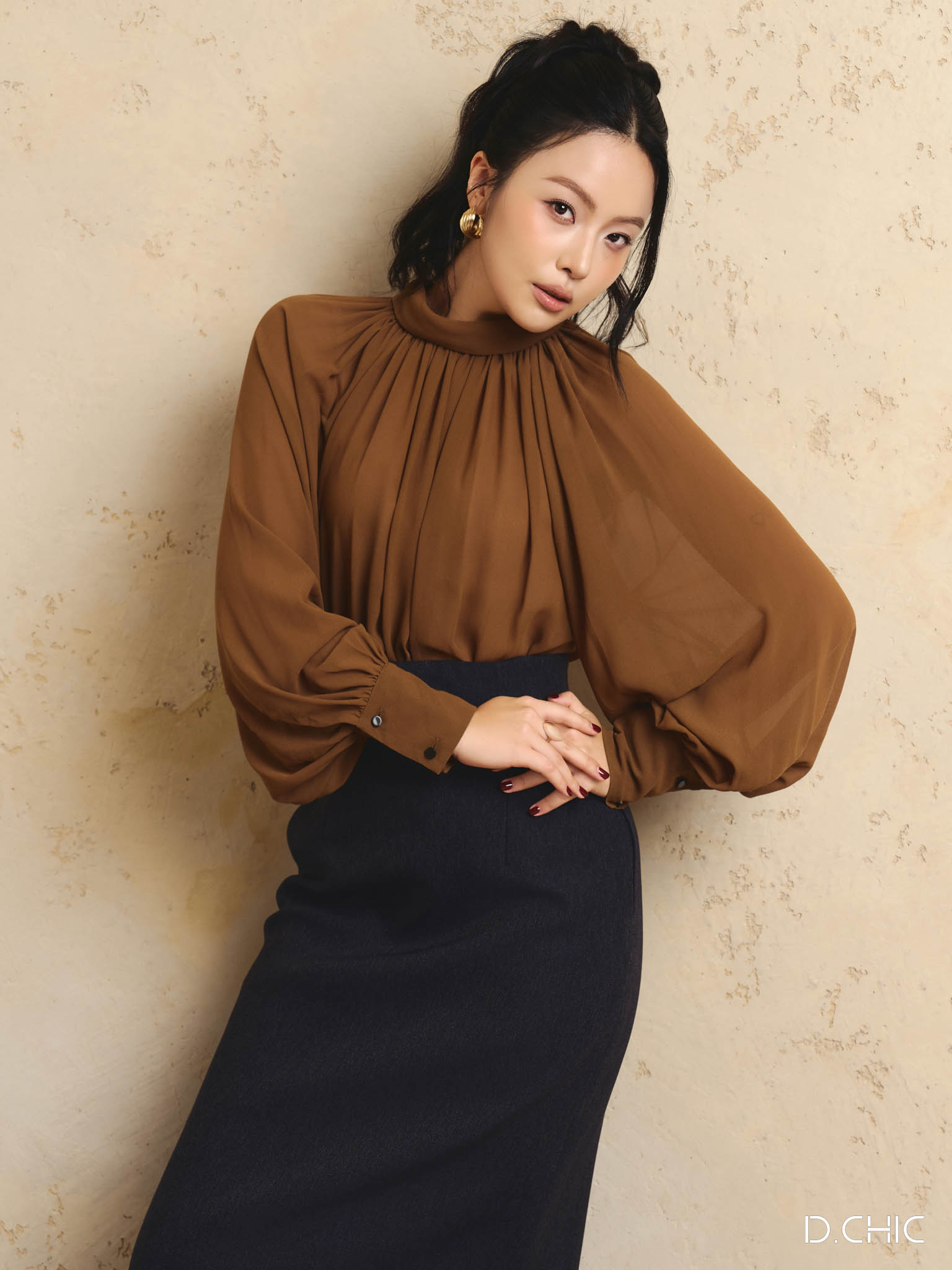 Chân váy midi cạp liền
